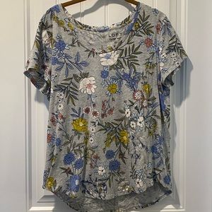 Gray floral t shirt